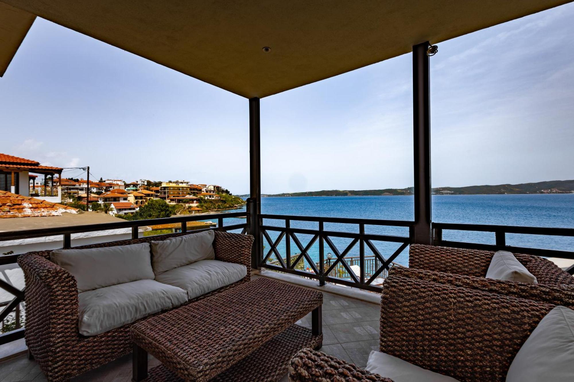 Villa Chara Ammouliani Exterior foto